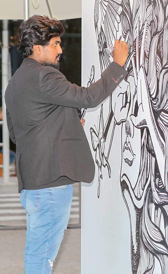 Doodle Marathon - Opening Day of World Art Dubai